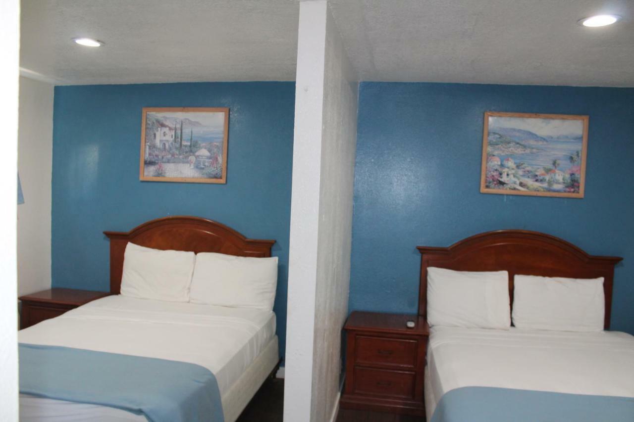 Oceanside Inn & Suites Екстер'єр фото