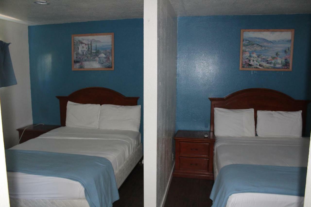 Oceanside Inn & Suites Екстер'єр фото